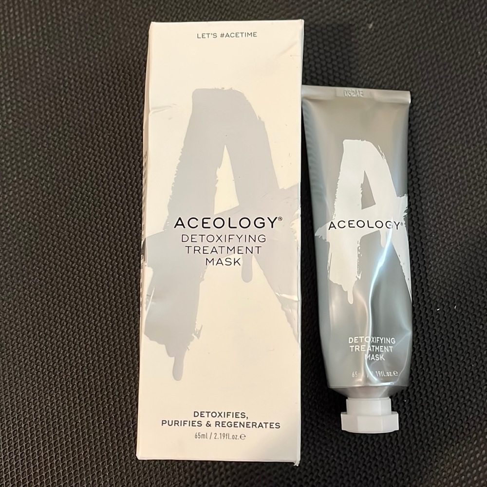 Aceology Detoxifying Treatment Mask